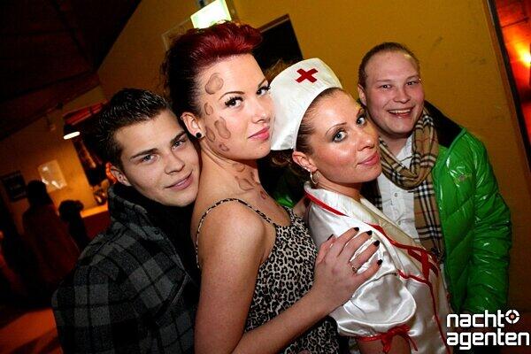 So heiß war der Fasching 2012 in den Münchner Clubs. Die Partybilder...
