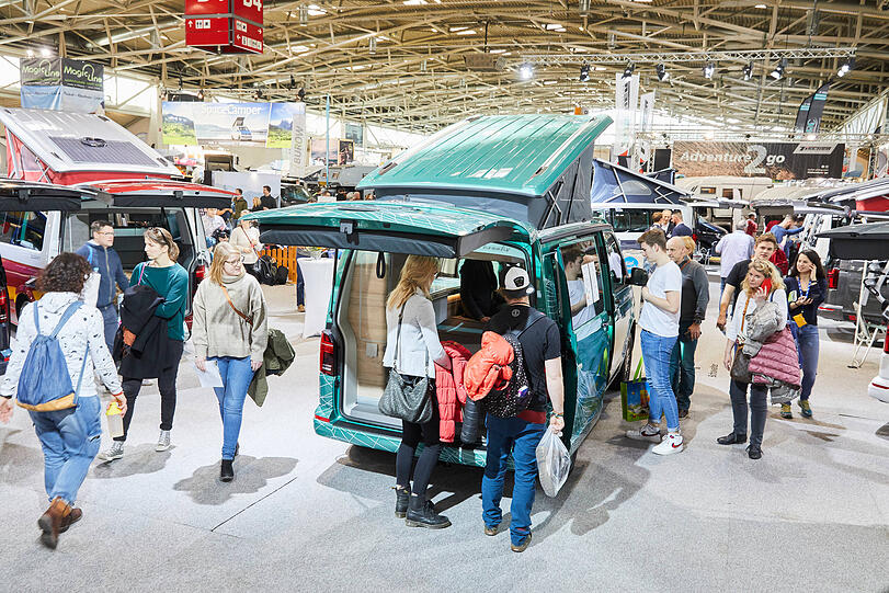 Zelten oder im Wohnmobil verreisen? Im Bereich Caravaning und Camping finden Sie die Antwort.