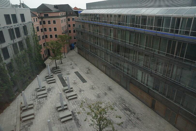 Der zweite Innenhof, der im Gegensatz zur "Piazza" nicht bedacht ist.