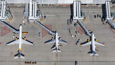Während der bayerischen Sommerferien rechnet der Flughafen München mit 40.000 Flügen. (Symbolbild)