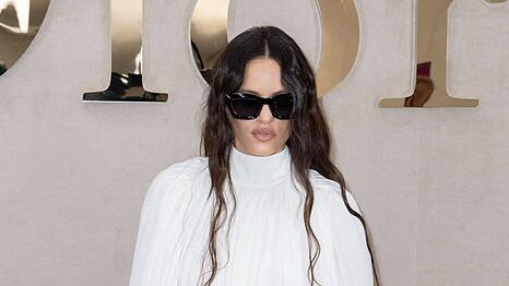 Rosalía sorgt schon jetzt mit ihrem neuen Album "Lux" für Aufsehen. Die Platte wird am 7. November veröffentlicht.