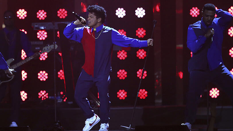 Bruno Mars bei seinem Auftritt.