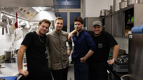 V. l.: Tim Heuberger, Felix Adebahr, Jonas Heuberger und Max Hollasch betreiben das Goethe & Gabel zu viert.