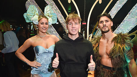 Seit Mitte 2023 bespielt Simon Both (19), im Netz bekannt als "Streichbruder", seinen TikTok-Account. Jetzt will er auch auf die B&uuml;hne.