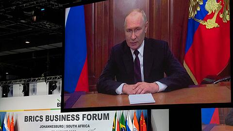 Kremlchef Wladimir Putin nimmt per Videokonferenz am Brics-Gipfel teil.