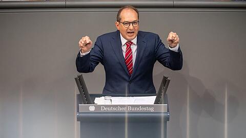 CSU-Landesgruppenchef Alexander Dobrindt sprach mit Blick auf die Migration von einer Verweigerungshaltung der Regierung.