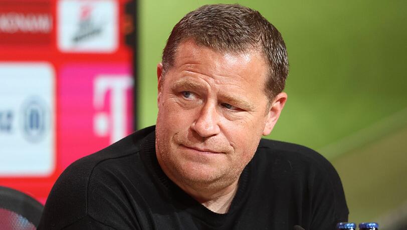 Bayern-Sportvorstand Max Eberl soll den Rekordmeister umbauen, aber gleichzeitig zeitnah für neue Titel sorgen. Bayern-Sportvorstand Max Eberl soll den Rekordmeister umbauen, aber gleichzeitig zeitnah für neue Titel sorgen.