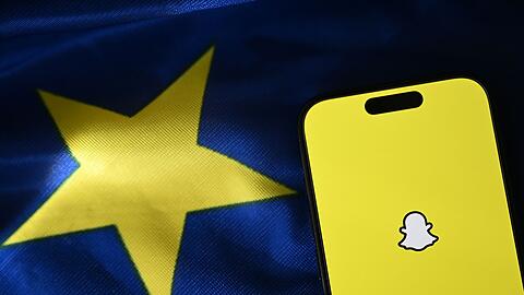 Die EU-Kommission nimmt Snapchat in den Blick. (Symbolbild)