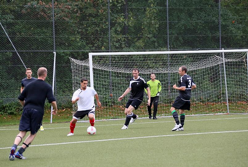 Weitere Bilder der Partie Bolzplatzlegenden gegen Munich Kickers.