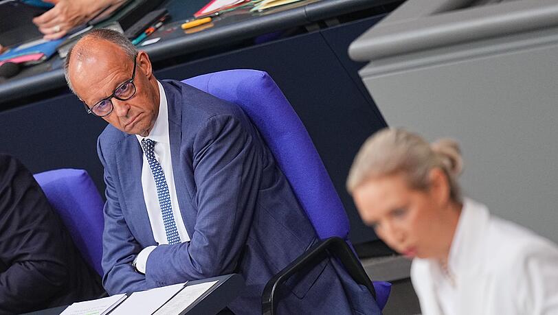 AfD-Chefin Alice Weidel sieht die schwarz-rote Koalition mit Kanzler Friedrich Merz am Ende. In der Generaldebatte im Bundestag in der vergangenen Woche kam es zum Schlagabtausch. (Archivbild)