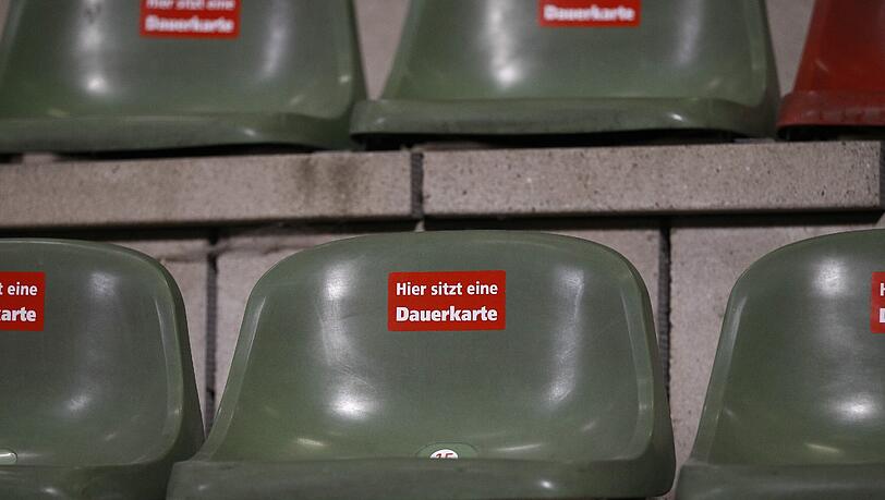 "Hier sitzt eine Dauerkarte" - aber wo sitzt die Dauerkarte am günstigsten? "Hier sitzt eine Dauerkarte" - aber wo sitzt die Dauerkarte am günstigsten?