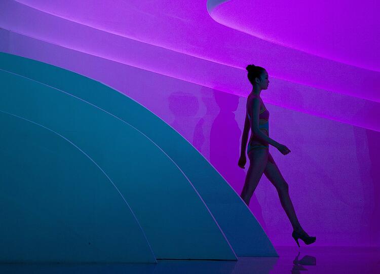 Knappe Bikinis, süße Mädchen: Die Fashion Week in Peking.