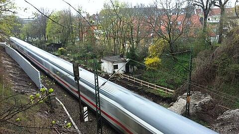 Der Lärm der Züge ist im Münchner Süden ein Problem für viele Anwohner.