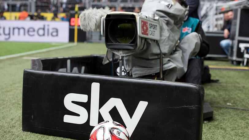 Auf Sky können Sie die Partie des FC Bayern gegen Hertha BSC Berlin live sehen. Auf Sky können Sie die Partie des FC Bayern gegen Hertha BSC Berlin live sehen.