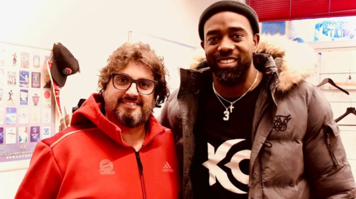Bayern Chefcoach und sein Neuzugang: Trinchieri und Rivers (r.).