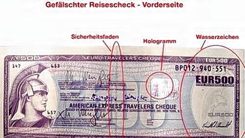 Der Corpus Delicti: Mit diesen Falsch-Schecks machen die Betrüger ihre Opfer zu Mittätern. Der Corpus Delicti: Mit diesen Falsch-Schecks machen die Betrüger ihre Opfer zu Mittätern.