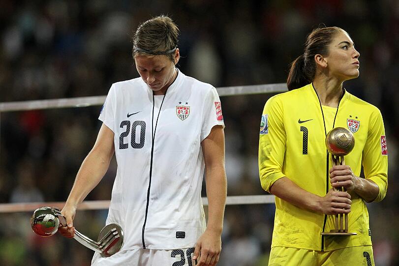 Schöne Hope Solo: So trauert die Amerikanerin nach dem verlorenem Finale gegen Japan