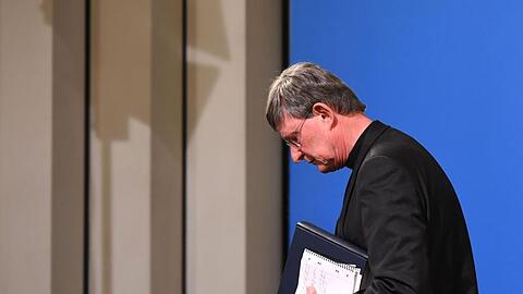 Kardinal Rainer Maria Woelki wird in dem Gutachten entlastet.