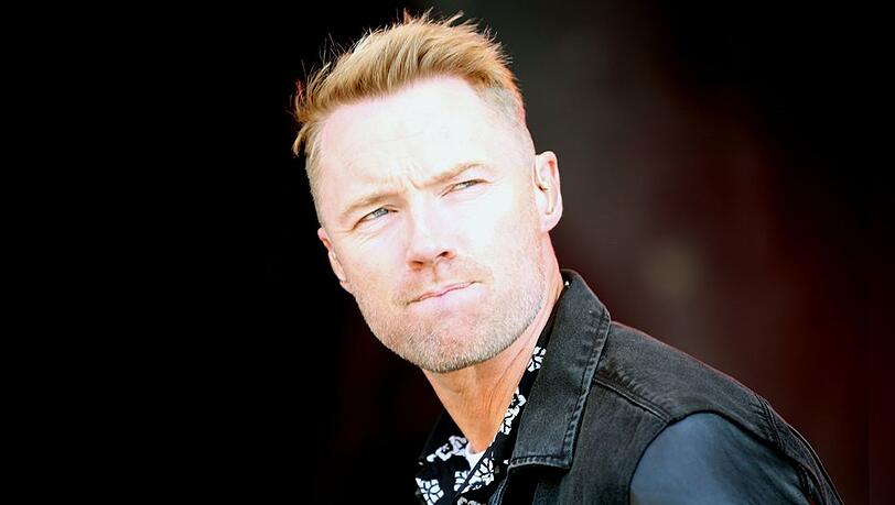 Ronan Keating war selbst lange Teil einer Boyband. Ronan Keating war selbst lange Teil einer Boyband.