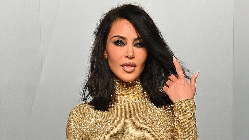 Kim Kardashian feiert ihr Broadway-Debüt als Produzentin. Kim Kardashian feiert ihr Broadway-Debüt als Produzentin.