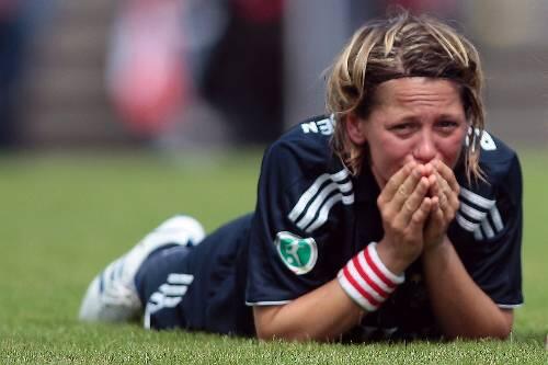 Bianca Rech, weinend in Crailsheim.