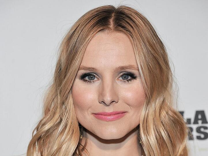 Kristen Bell bringt sich singend ihren Text bei