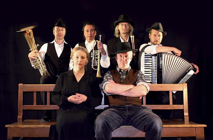Johanna Bittenbinder und Heinz-Josef Braun (vorne).