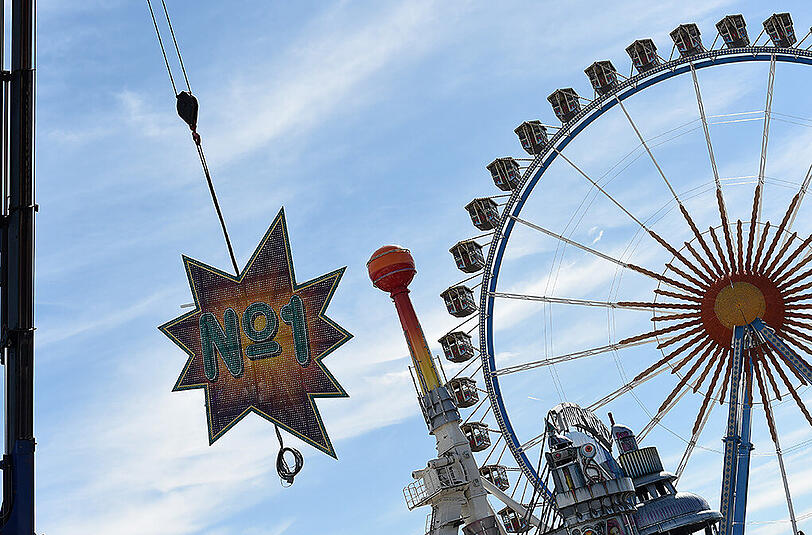 Aus is' - das war's für dieses Jahr mit der Wiesn. Jetzt beginnt der große Abbau auf der Theresienwiese - klicken Sie sich durch die Bilderstrecke.