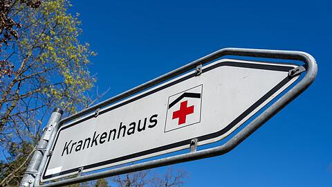 Die Bundesregierung bringt Nachbesserungen der Krankenhausreform auf den Weg. (Archivbild)
