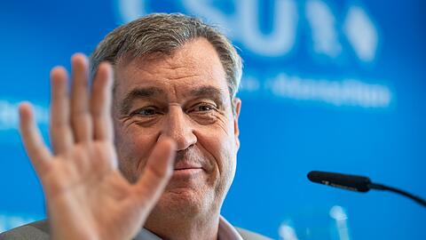 Die Meinungen &uuml;ber ein m&ouml;gliches AfD-Verbotsverfahren gehen auseinander - doch Markus S&ouml;der legt sich fest.