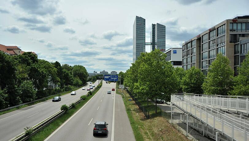 Die Parkstadt Schwabing: Das Rathaus hat für das chronisch überlaufenden Quartier ein neues Verkehrskonzept entwickelt.