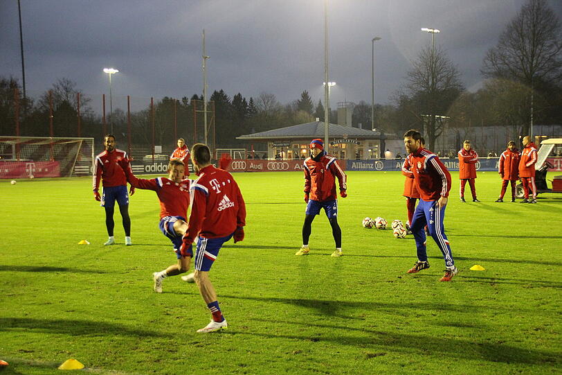Vorbereitungen für die Rückrunde: Der FC Bayern startet ins Training. Die AZ war dabei. Die Bilder...