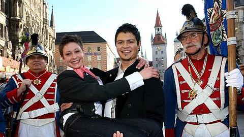 Wollen den Münchnern mit heißen Rhythmen einheizen: Mauricio I. und Rebecca I., das Prinzenpaar der Würmesia.