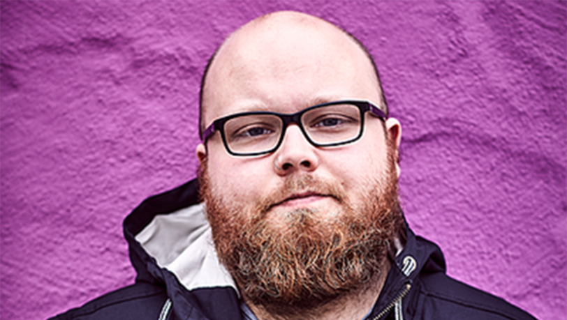 Der Sänger Andreas Kümmert lässt heute mit seiner Stimme das Ampere erklingen. Der Sänger Andreas Kümmert lässt heute mit seiner Stimme das Ampere erklingen.