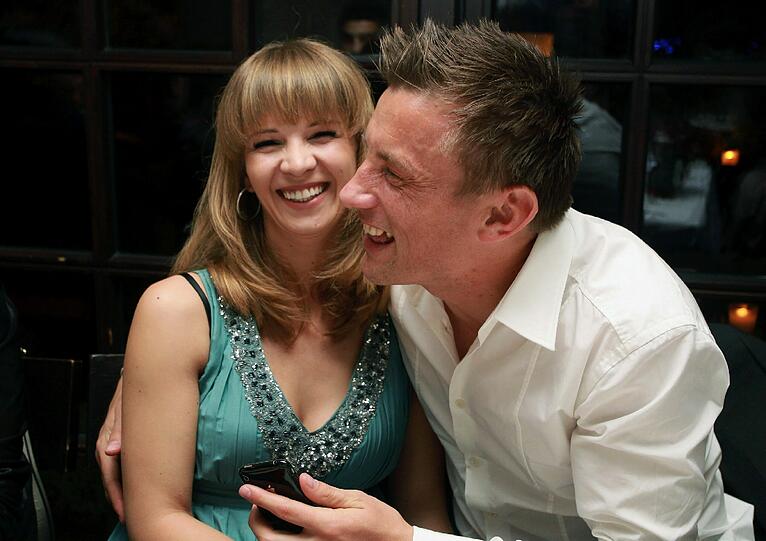 Ivica Olic hat viel zu lachen bei seiner Natalie.