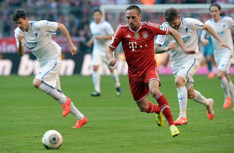 &bdquo;Bei ihm ist meine Hoffnung größer als der Glaube, dass er auch gegen Real brilliert&ldquo;, meint Réthy, &bdquo;beim Hinspiel im Bernabéu war Ribéry fast ein Totalausfall. Die Partie gegen Werder war gut für sein Ego, aber er ist noch nicht über&rsquo;n Berg. Gegen Real muss er sich zeigen und beweisen: das ist seine Bühne!&ldquo;