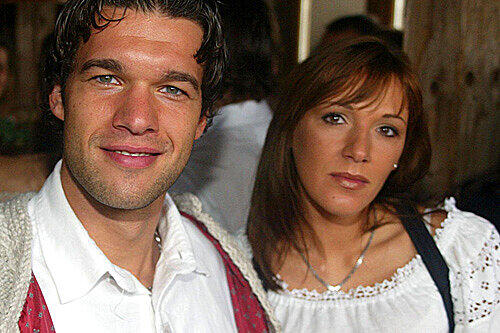 Michael Ballack und seine Bald-Ehefrau Simone Lambe.