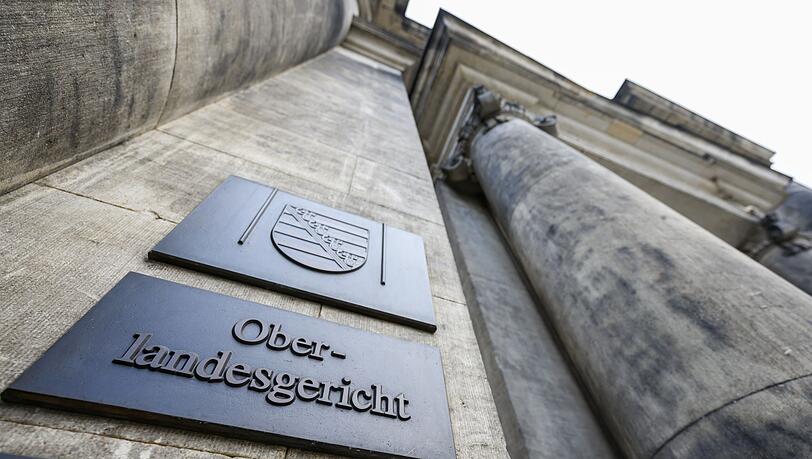 Vor dem OLG Dresden beginnt im November die Hauptverhandlung gegen die Ehefrau des verurteilten NSU-Unterstützers André E..(Archivbild) Vor dem OLG Dresden beginnt im November die Hauptverhandlung gegen die Ehefrau des verurteilten NSU-Unterstützers André E..(Archivbild)