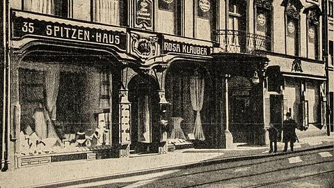 Das Spitzenhaus "Rosa Klauber" in der Theatinerstraße. Heute sind hier die Fünf Höfe.