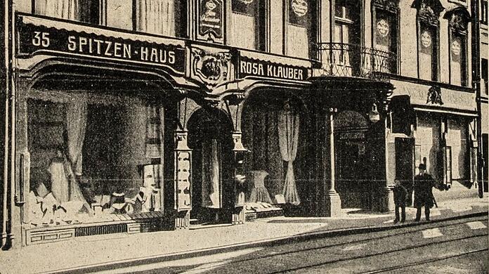 Das Spitzenhaus "Rosa Klauber" in der Theatinerstraße. Heute sind hier die Fünf Höfe.