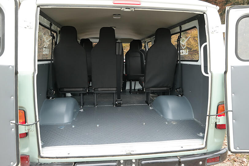Einladend: Die meisten Buchanka-Besitzer in Deutschland bauen den Kasten zum Allrad-Camper um.