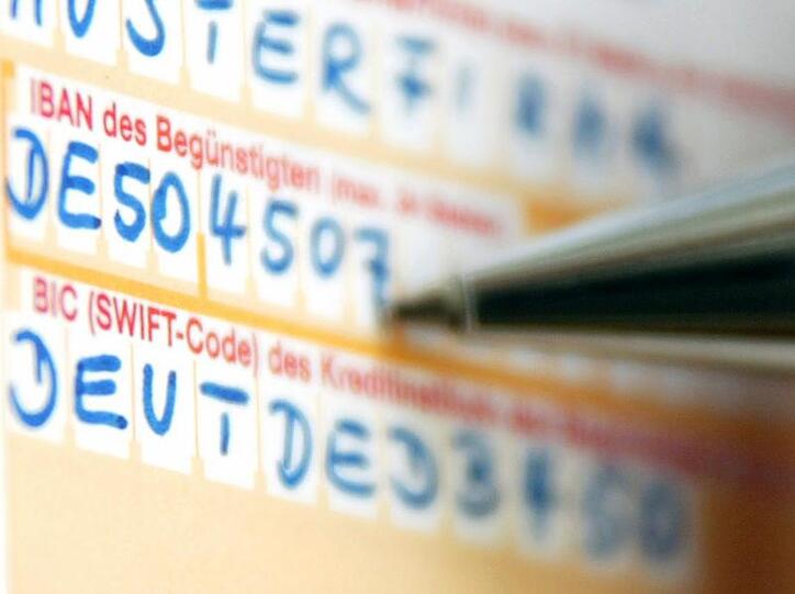 Umfrage offenbart große Wissenslücken bei der Jugend, wenn es um Finanzen geht.