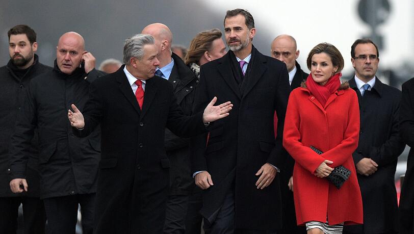 Klaus Wowereit zeigt Felipe und Letizia Berlin Klaus Wowereit zeigt Felipe und Letizia Berlin
