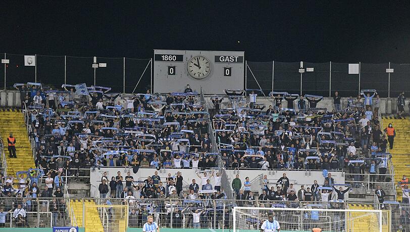 Die "Münchner Löwen" schießen gegen den TSV 1860 München. (Archivbild)