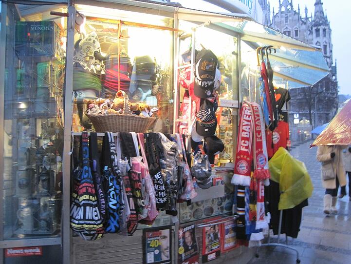 Der Kiosk von Heiner von Hausen ist an sich schon sehenswert.