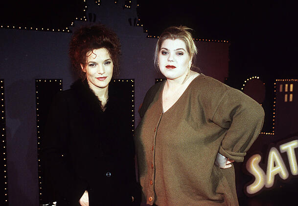 Zusammen mit Edda Schnittgard (r.) stand Ina M&uuml;ller als "Queen Bee" auf der B&uuml;hne.