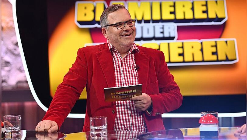 Elton wird "Blamieren oder Kassieren XL" präsentieren.
