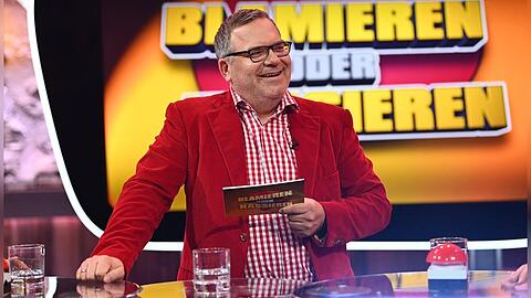Elton wird "Blamieren oder Kassieren XL" präsentieren.