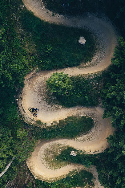 Auch Mountainbikerinnen und Biker kommen voll auf Ihre Kosten.