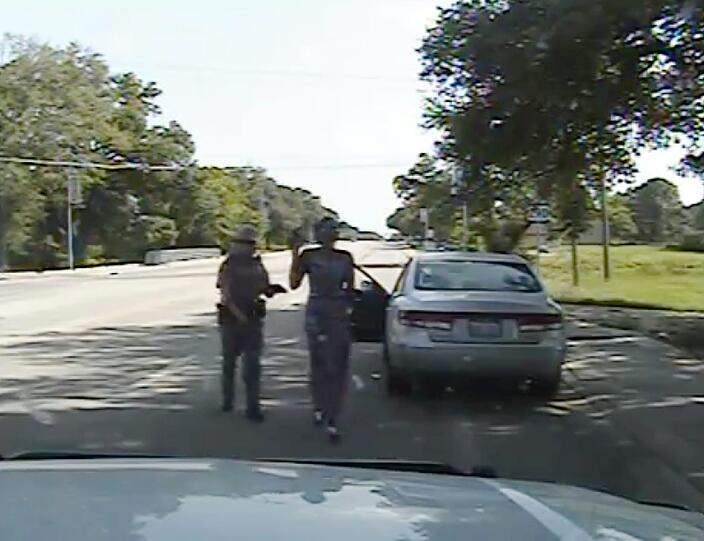 Texas: Nach einer Poilzeikontrolle ist eine junge Schwarze in einer Arrestzelle verstorben.